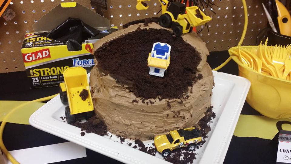 Construction themed cake